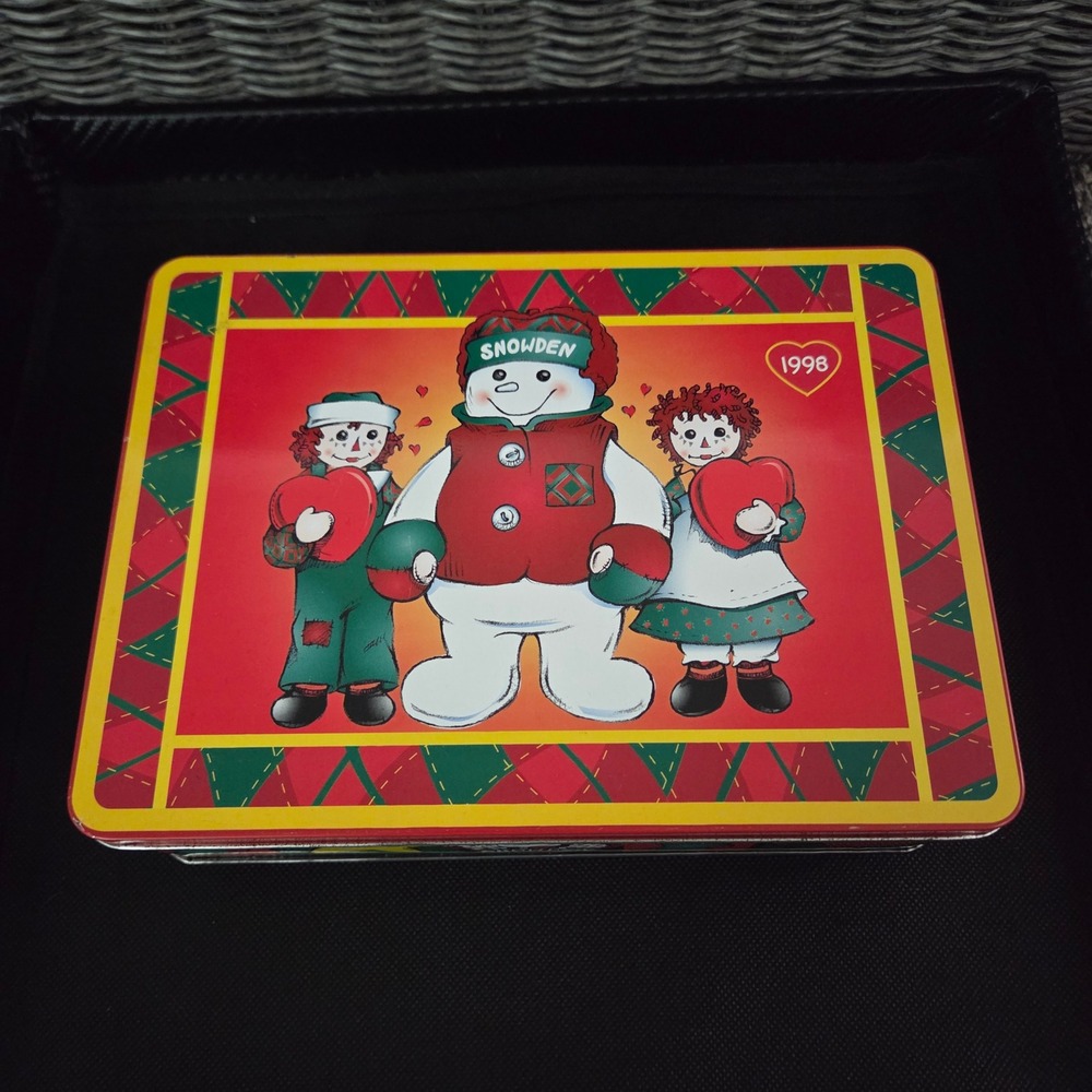 Vintage 1998 Snowden and Friends Target Snowman Raggedy Ann Andy Holiday Tin